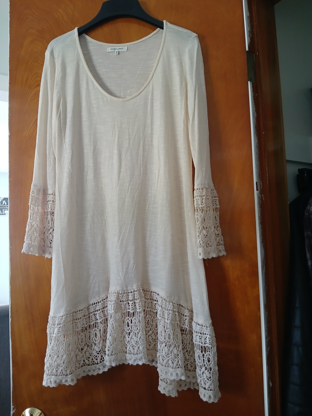indigo soul Cream Crochet-Hem Midi Dress